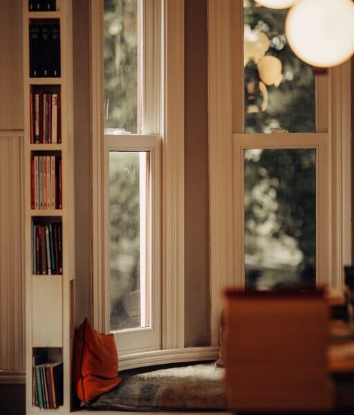 Simple Tips for Creating a Cozy Reading Nook at Home