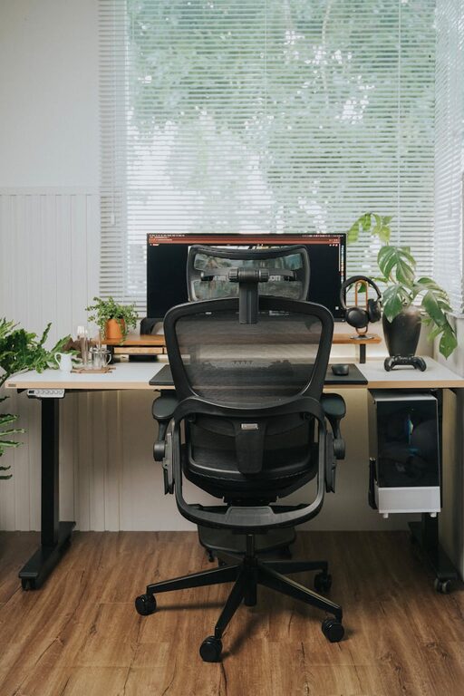 How to Create a Cozy and Inviting Home Office Space